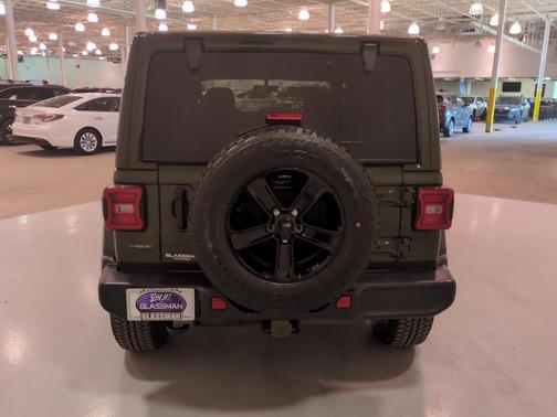2021 Jeep Wrangler Unlimited Sahara Altitude
