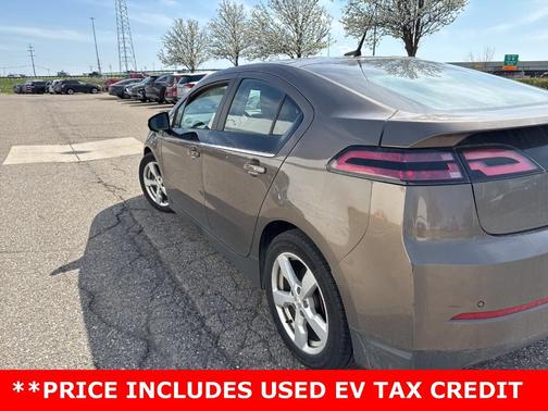 2014 Chevrolet Volt Base