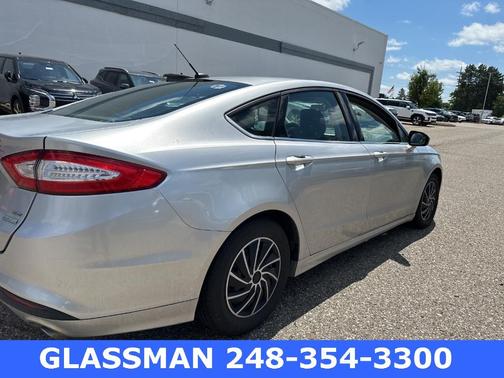 2013 Ford Fusion SE
