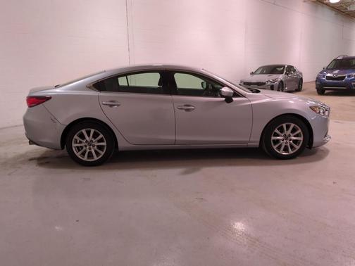 2016 Mazda Mazda6 i Sport