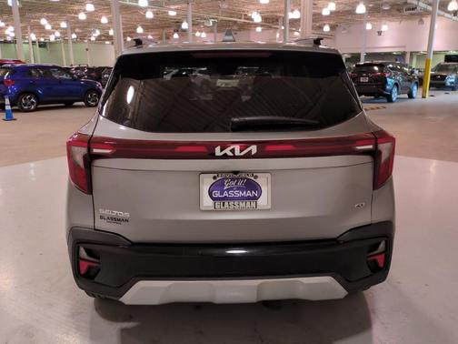 2024 Kia Seltos S