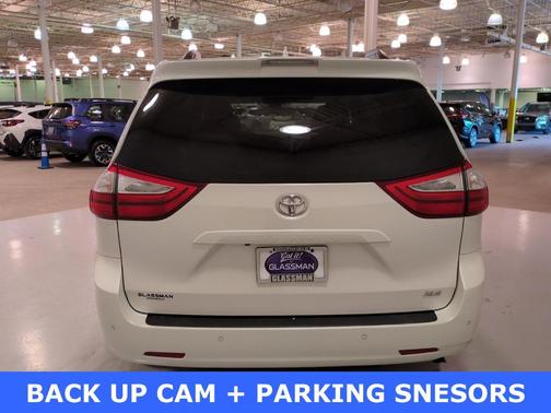 2019 Toyota Sienna XLE