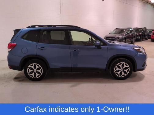 Horizon Blue Pearl 2024 Subaru Forester Premium