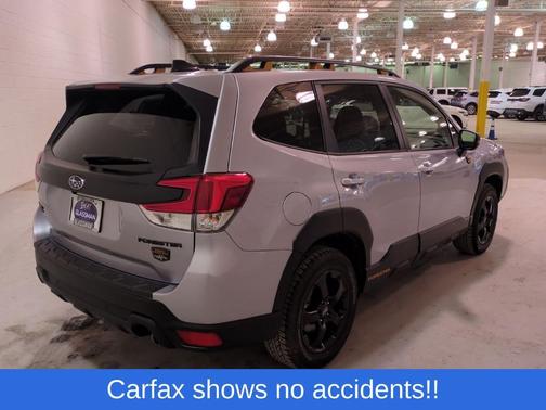 Ice Silver Metallic 2024 Subaru Forester Wilderness