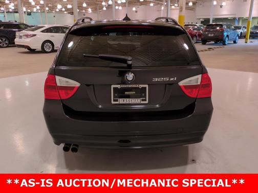 2006 BMW 325 xiT