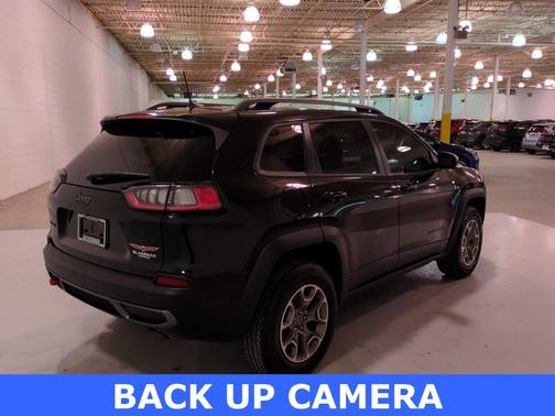 2020 Jeep Cherokee Trailhawk