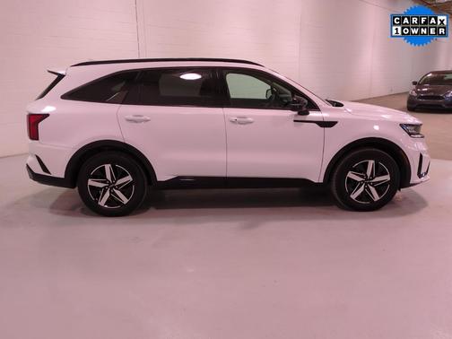 2022 Kia Sorento EX