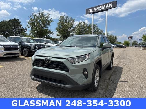 2020 Toyota RAV4 XLE