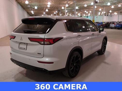 2023 Mitsubishi Outlander SE Black Edition