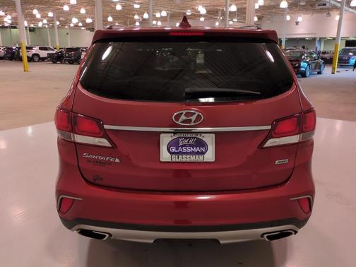 2017 Hyundai SANTA FE SE
