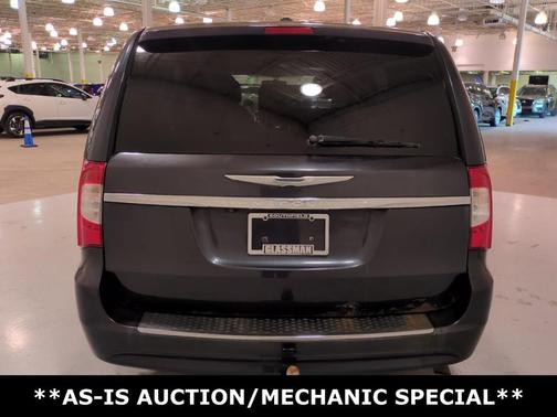 2014 Chrysler Town & Country Touring