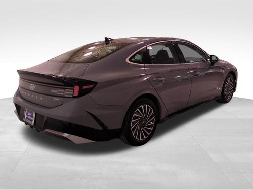 2024 Hyundai SONATA Hybrid SEL