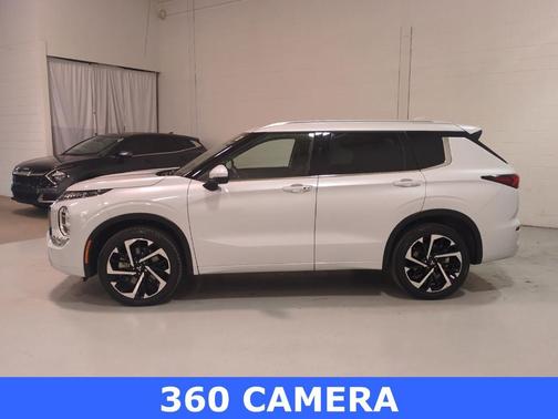2023 Mitsubishi Outlander SEL