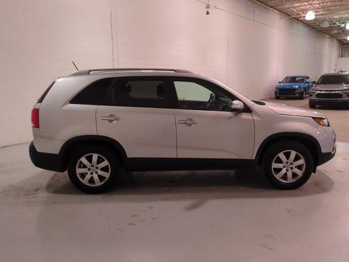 2012 Kia Sorento LX