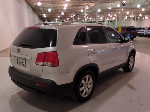2012 Kia Sorento LX