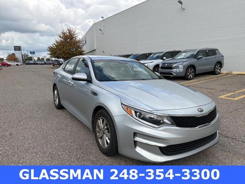 2017 Kia Optima LX
