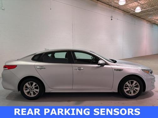2017 Kia Optima LX