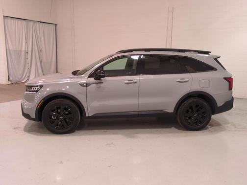 2023 Kia Sorento X-Line S