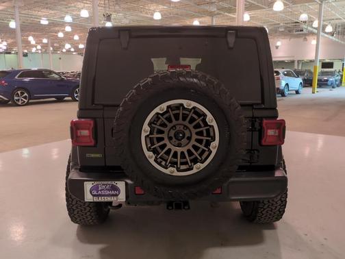 2020 Jeep Wrangler Unlimited Sahara Altitude