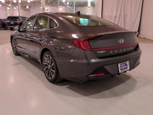 2021 Hyundai SONATA Limited