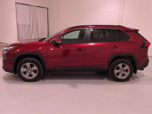 2023 Toyota RAV4 Hybrid XLE
