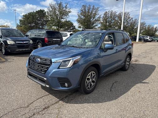 2023 Subaru Forester Premium