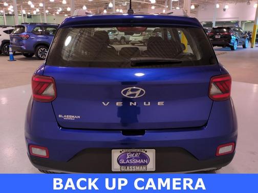 2024 Hyundai VENUE SEL