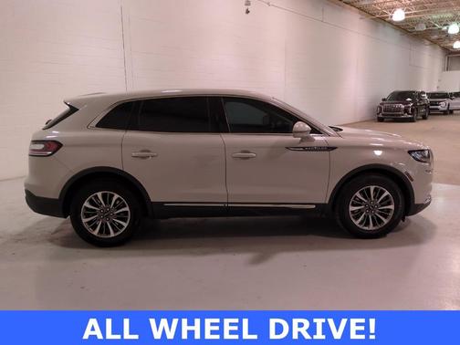 2021 Lincoln Nautilus Standard