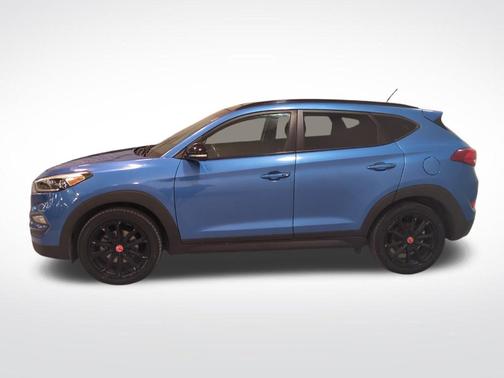 2017 Hyundai TUCSON Night