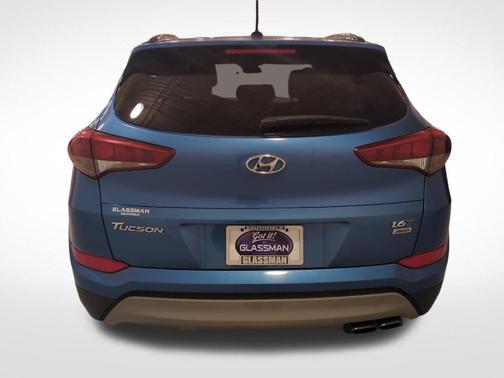 2017 Hyundai TUCSON Night