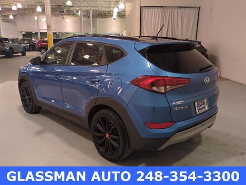 2017 Hyundai TUCSON Night