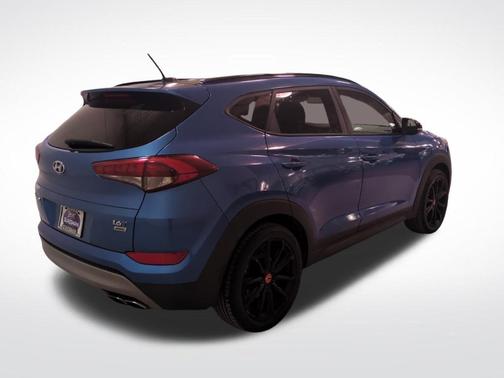 2017 Hyundai TUCSON Night
