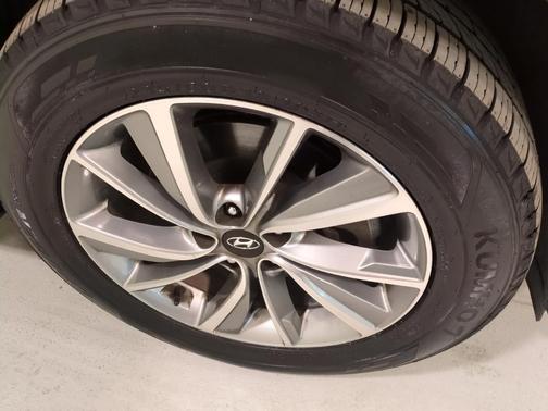 2019 Hyundai SANTA FE Ultimate 2.4
