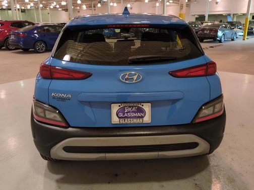 2022 Hyundai KONA SE