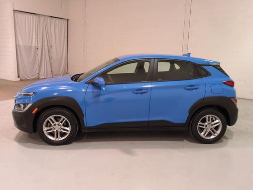 2022 Hyundai KONA SE