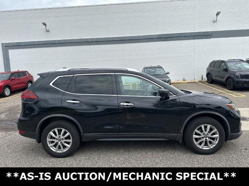 2018 Nissan Rogue SV