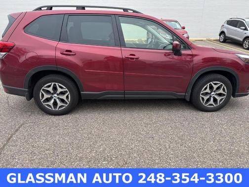 2023 Subaru Forester Premium