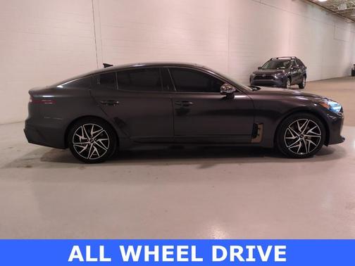 2022 Kia Stinger GT-Line