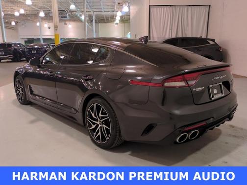 2022 Kia Stinger GT-Line