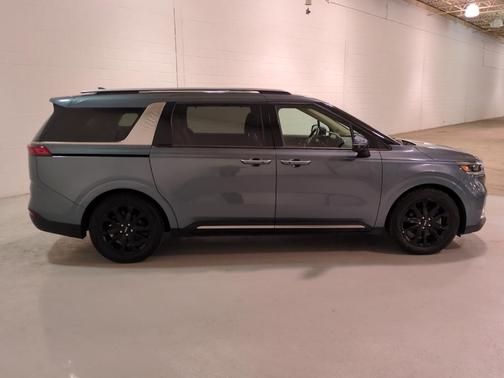 2024 Kia Carnival SX Prestige