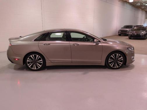 2020 Lincoln MKZ Reserve
