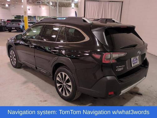 Crystal Black Silica 2024 Subaru Outback Touring XT