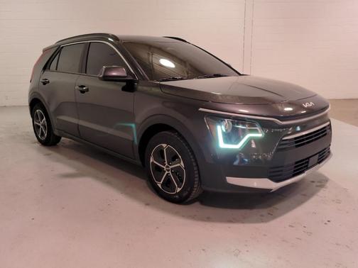 2023 Kia Niro EX