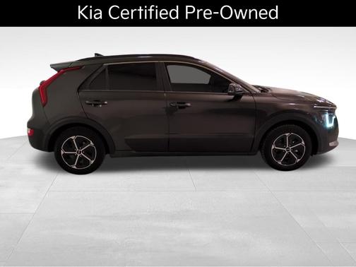 2023 Kia Niro EX