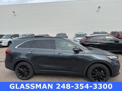 2019 Kia Sorento S