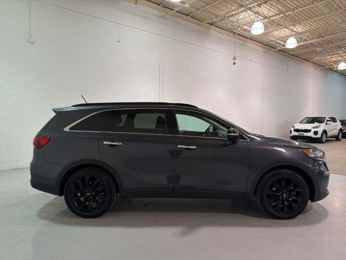 2019 Kia Sorento S