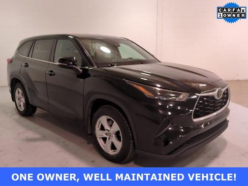 2022 Toyota Highlander L