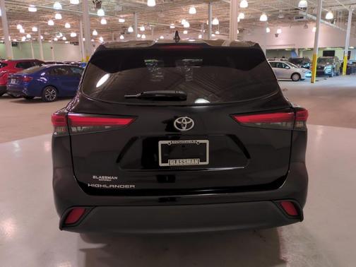 2022 Toyota Highlander L
