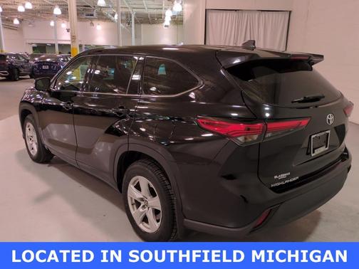 2022 Toyota Highlander L