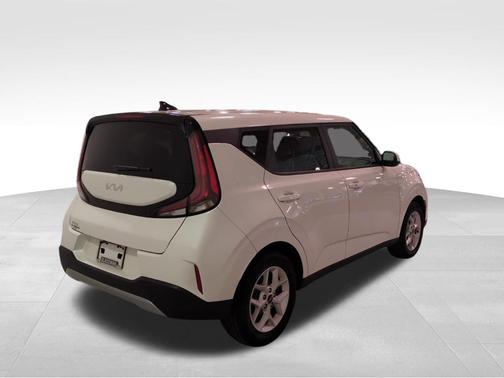 2023 Kia Soul S